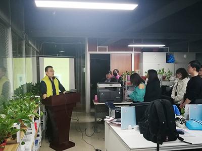 杜伯特洗瓶機！打造專業化強隊，把握清洗領域新機遇